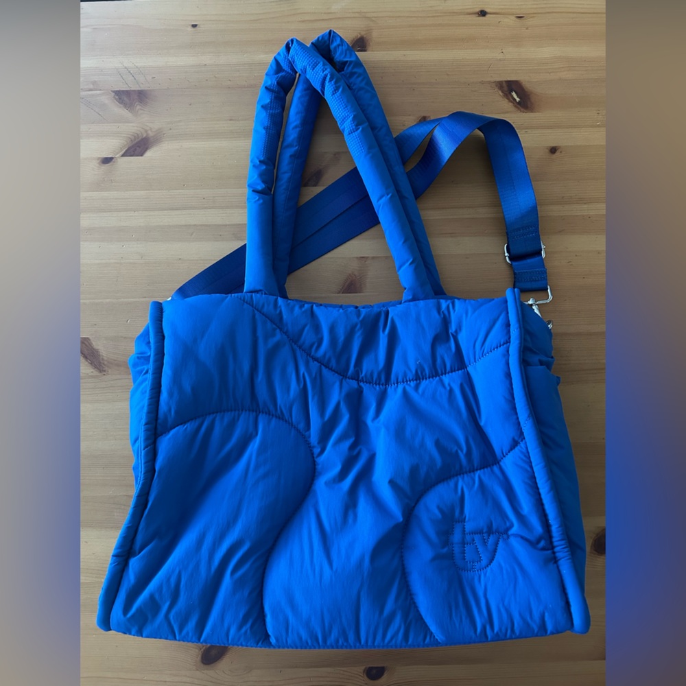 THIRTY YEARS drift tote Blue Crush